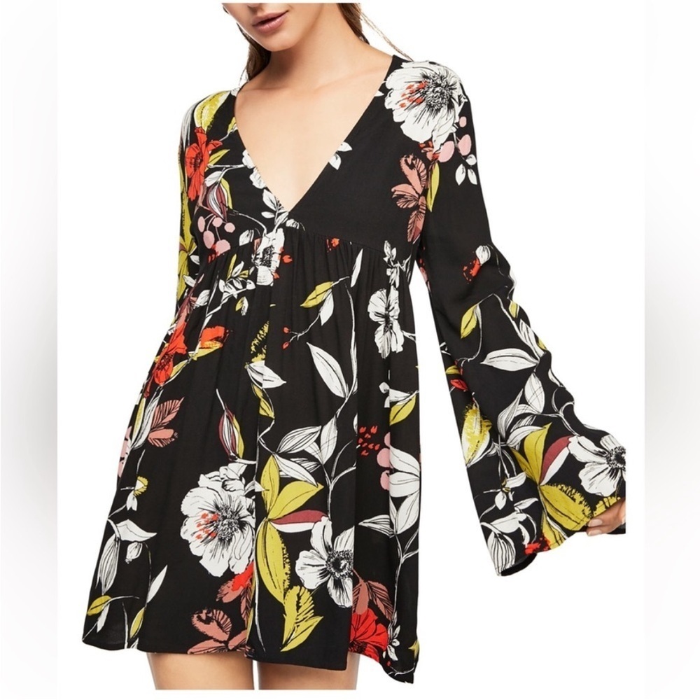 FREE PEOPLE BELLA LONG BELL SLEEVE FLORAL PRINTED TUNIC DRESS BLACK Size Small
